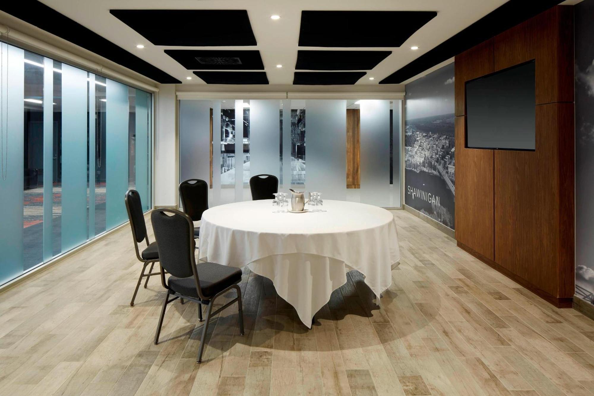 Delta Hotels By Marriott Trois Rivieres Conference Centre Екстер'єр фото